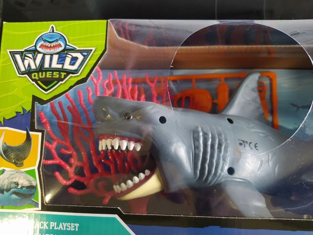 juego ataque tiburón