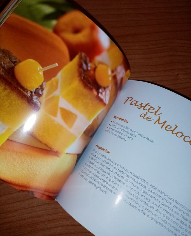 Lote Libro Recetas Vegetarianas y Postres  Nuevos