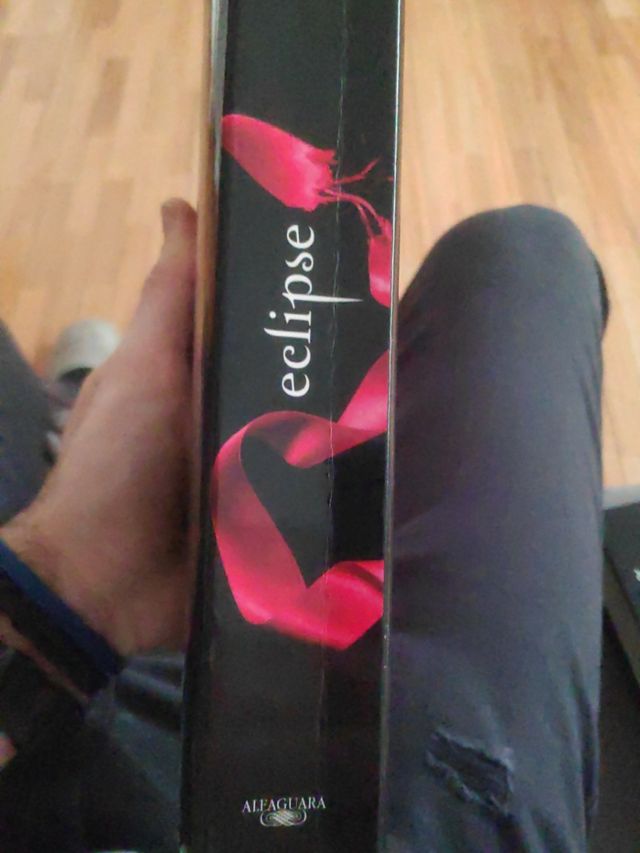 libro eclipse stephanie meyer