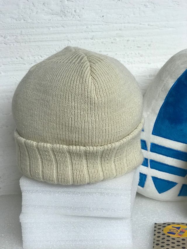 GORRO LANA BEIGE ADIDAS NUEVA