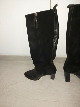 Botas altas mujer Massimo Dutti número 40 de segunda mano por 13 EUR en  Soto de La Moraleja en WALLAPOP