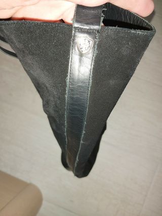 Botas altas mujer Massimo Dutti número 40 de segunda mano por 13 EUR en  Soto de La Moraleja en WALLAPOP