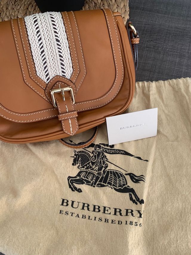 Bandolera Burberry cuero auténtico