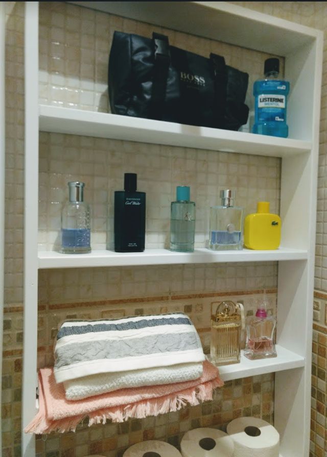 ESTANTERÍA PARA WC MADERA MACIZA