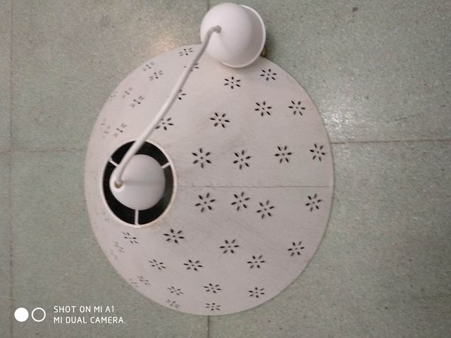 Lámpara techo blanca