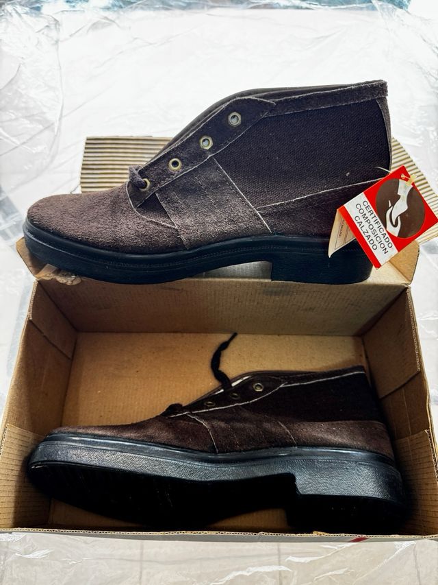 Botas tipo Chirica a estrenar talla 42