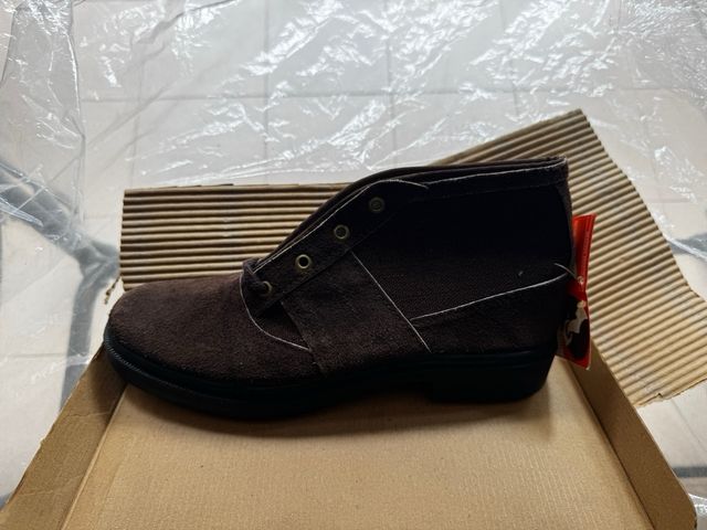 Botas tipo Chirica a estrenar talla 42