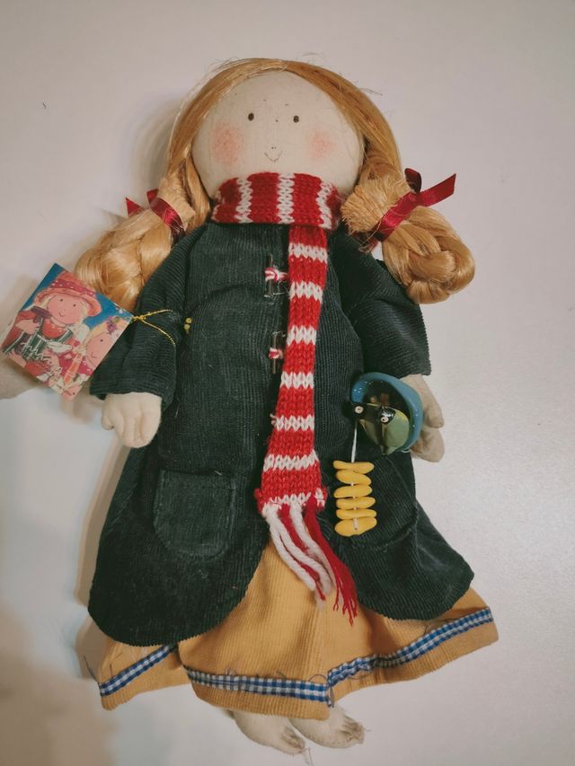 Muñeca trapo vintage "ángel de enero"