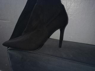 Botas largas taco fino de segunda mano por 15 EUR en Mollet del Vallès en  WALLAPOP