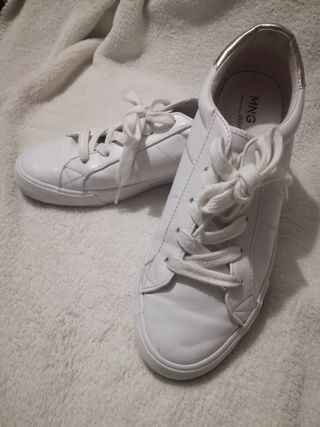 DEPORTIVAS BLANCAS MANGO de segunda mano por 9,9 EUR en Cabanillas del  Campo en WALLAPOP