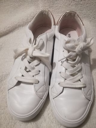 DEPORTIVAS BLANCAS MANGO de segunda mano por 9,9 EUR en Cabanillas del  Campo en WALLAPOP