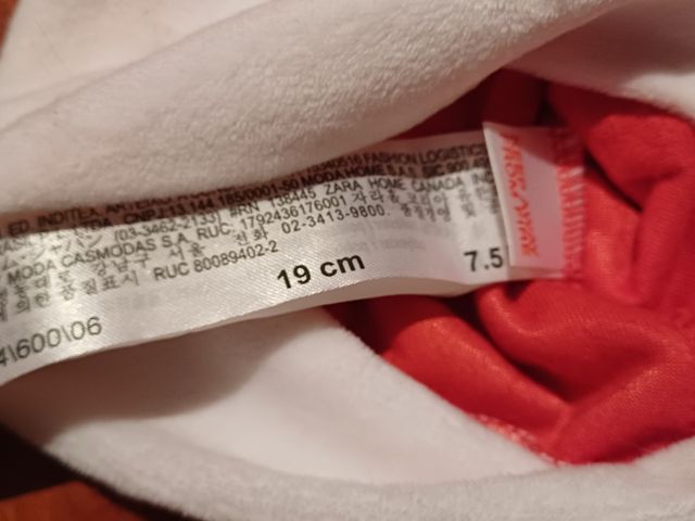 Gorro Papá Noel bebé Zara kids