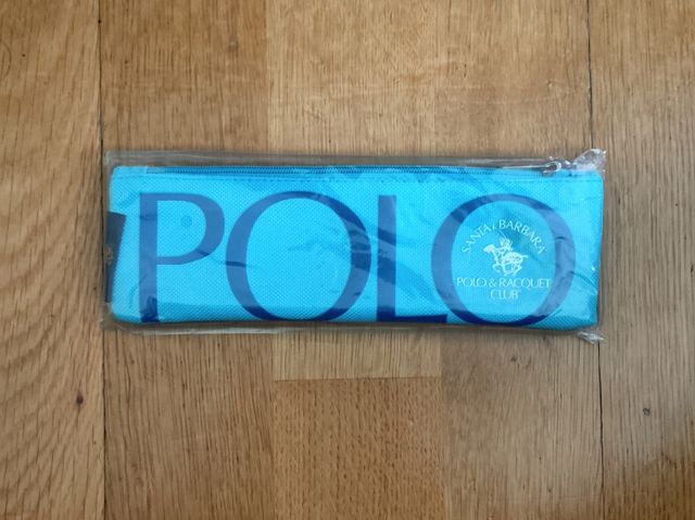 ESTUCHE CON CREMALLERA A ESTRENAR