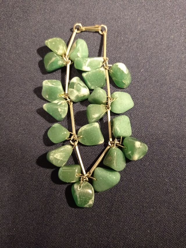 Pulsera antigua piedra natural y plata.