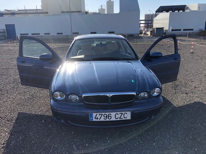 Jaguar X-Type 2004 - foto 1