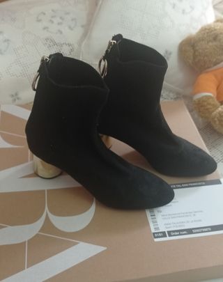 Botín calcetín Zara. de segunda mano por 10 EUR en Talavera de la Reina en  WALLAPOP