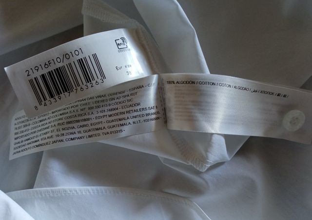 Camisa de algodón con bajo asimétrico