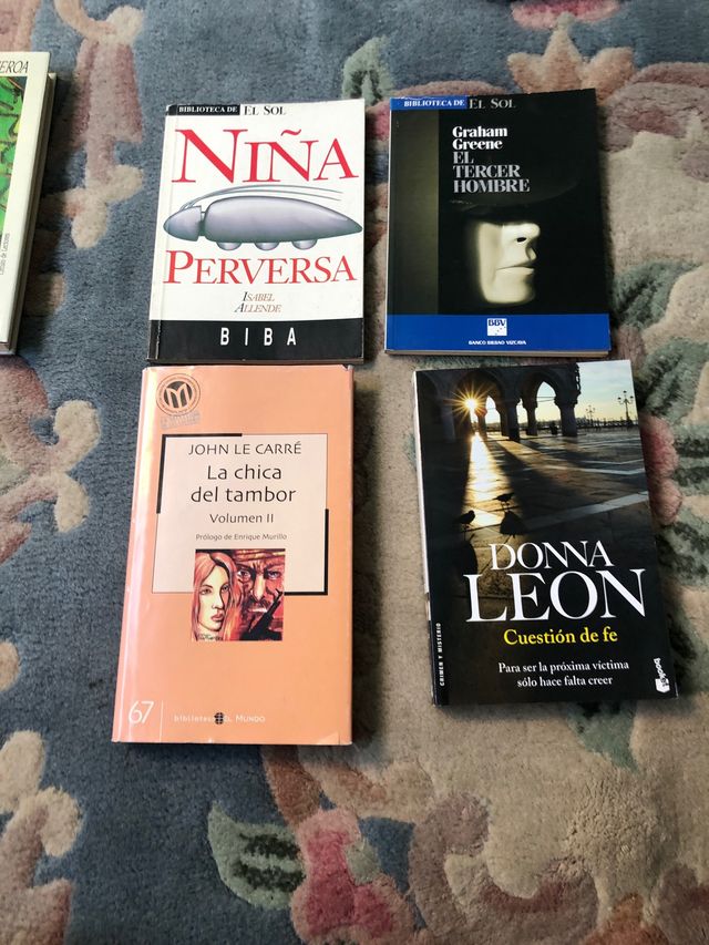 Romanzo poliziesco e giallo. 2€/ud