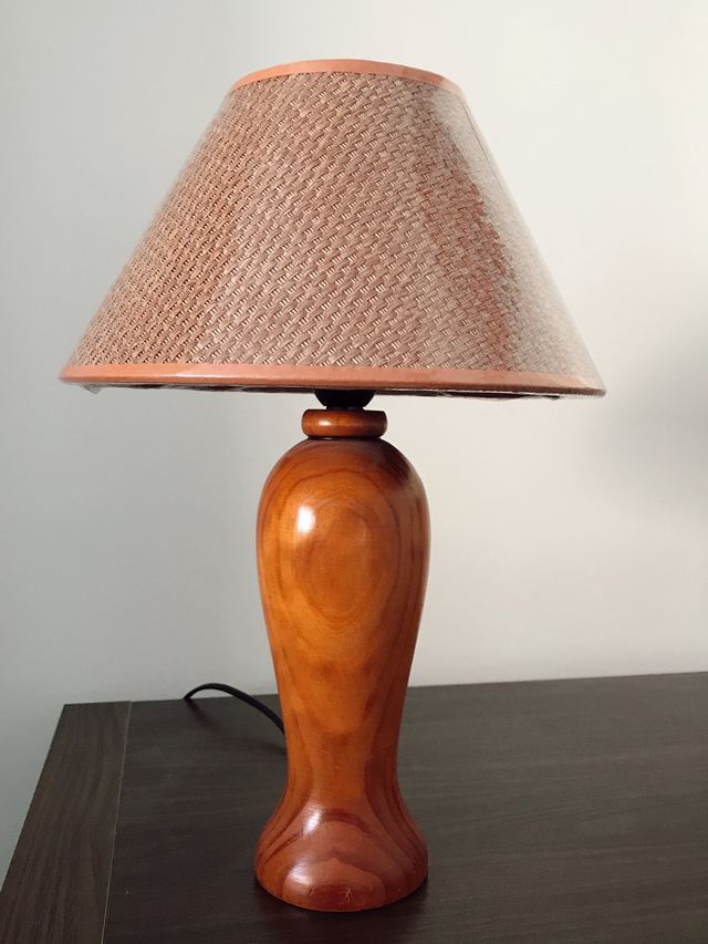 Lámpara de mesa 40cm a estrenar