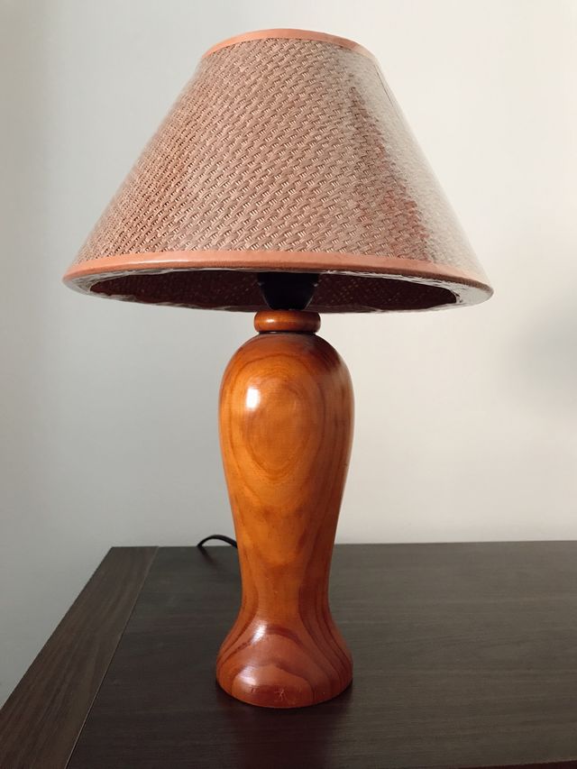 Lámpara de mesa 40cm a estrenar