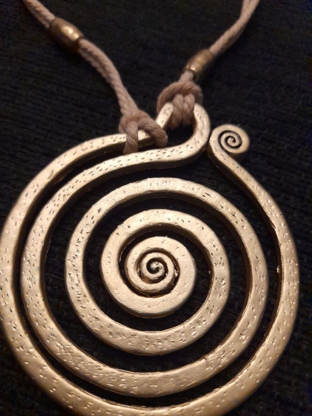 Collar largo medallon