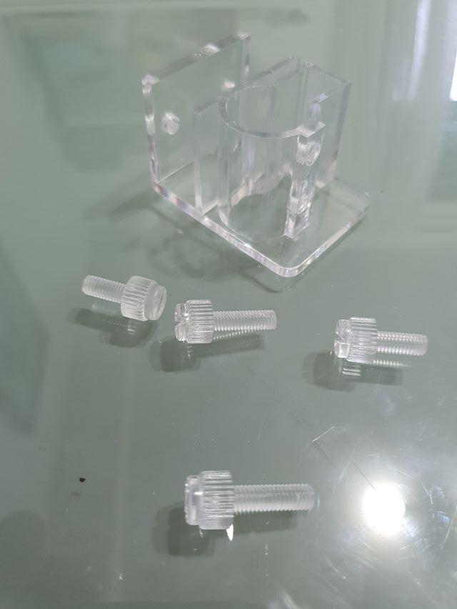 ABRAZADERA MANGUERA ACUARIO ACRILICO