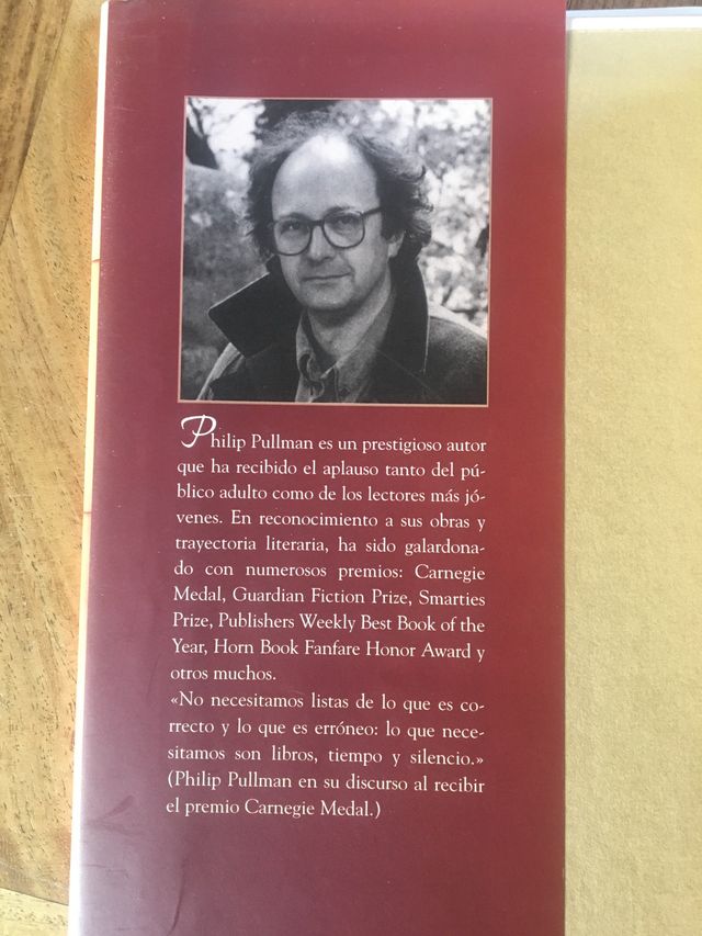 La daga. Philip Pullman.
