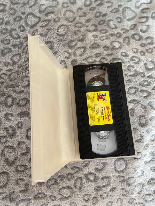 Película VHS MI QUERIDO MICKEY