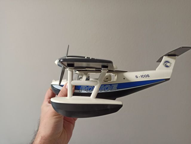 REBAJADO! HIDROAVIÓN PLAYMOBIL