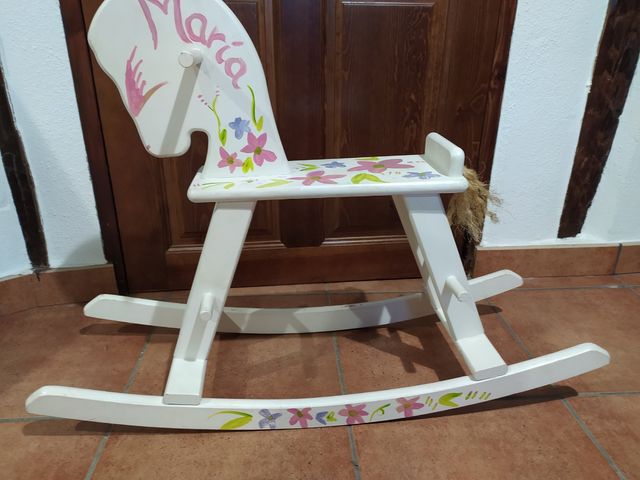 Caballito de niña