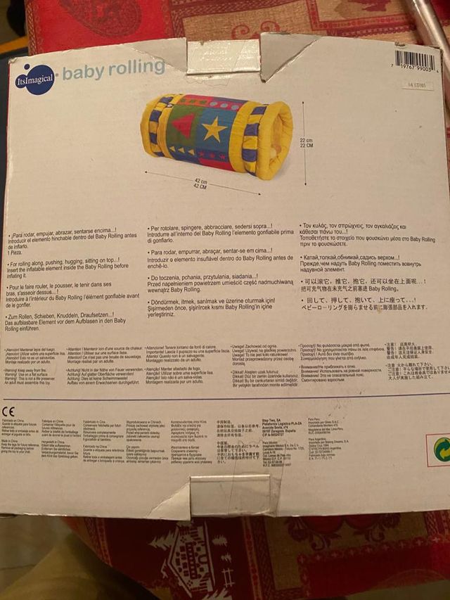 Baby Rolling. Imaginarium.