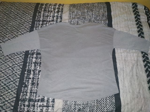 Camiseta de Stradivarius sin estrenar - Talla S