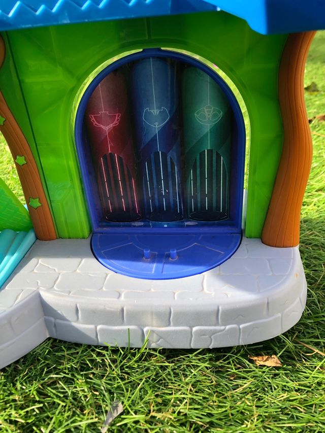 PJmasks Base Secreta + 2 personajes