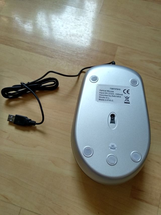 Ratón óptico gigante