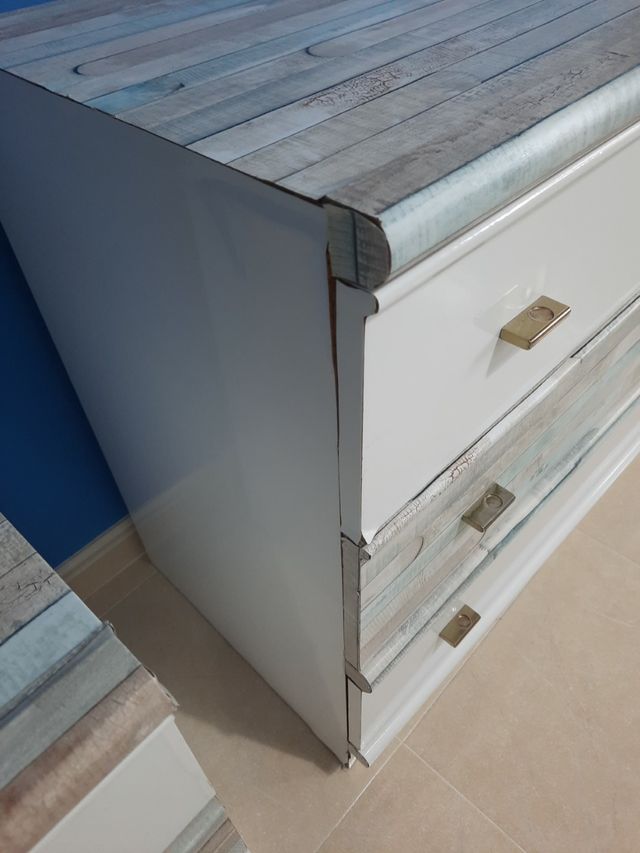 comoda restaurada mesillas vendidas