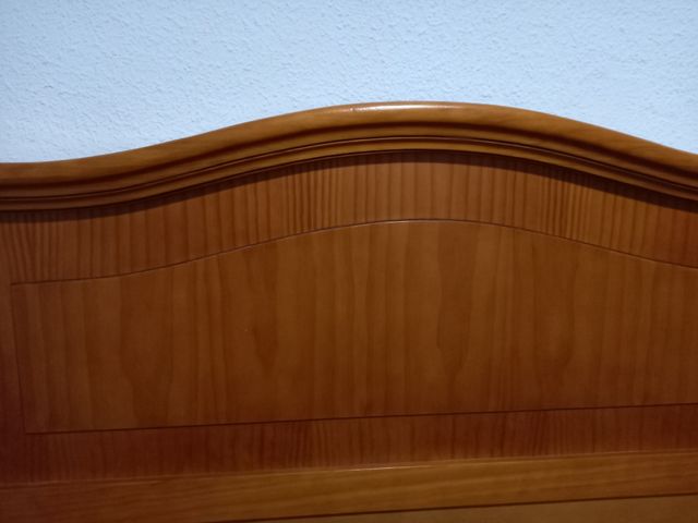 CABECERO DE MADERA Y SOMIER