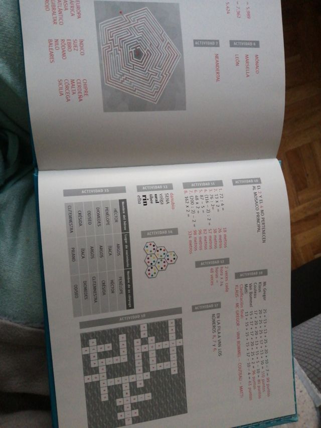 5 libros Activa tú mente de Planeta