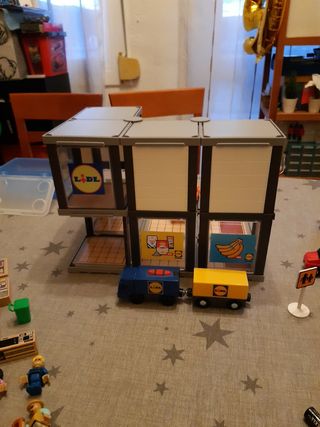 Supermercado Lidl y camión de segunda mano por 50 EUR en Barcelona en  WALLAPOP