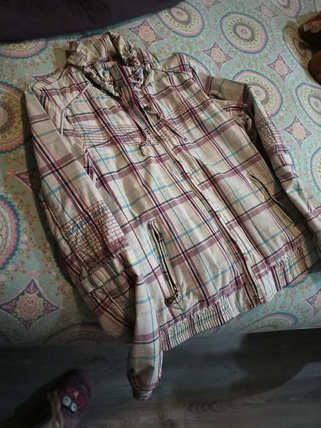 2 chaquetas de la talla S en muy buen estado