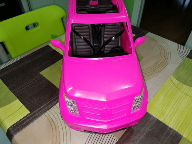 coche de barbie grande como nuevo. Se envía conGLS