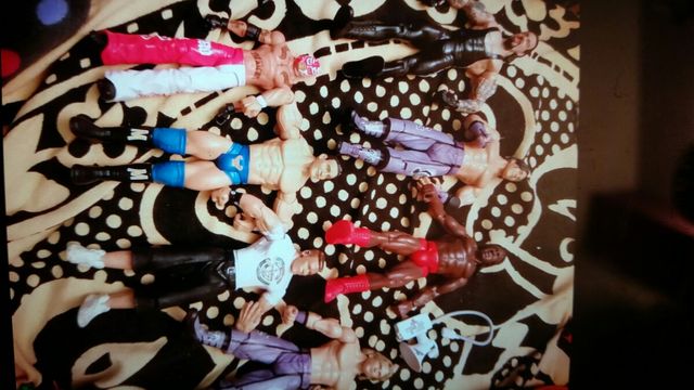 muñecos cada uno 5 euros