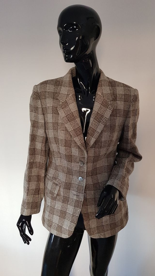 Chaqueta de cuadros marrones