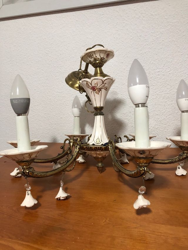 Lámparas grande y  pequeña