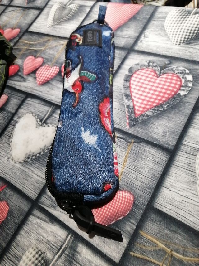 estuche TOTTO original
