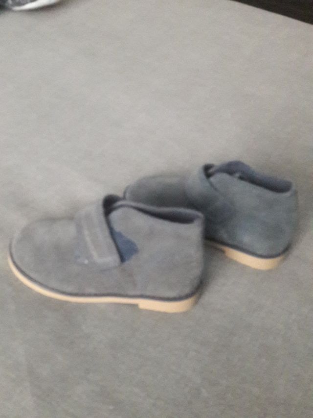 botin piel  talla 23