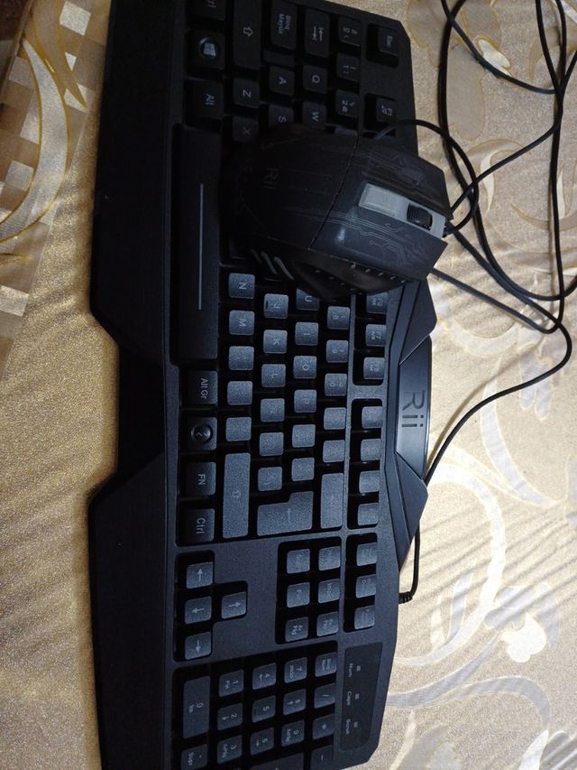 Teclado y ratón