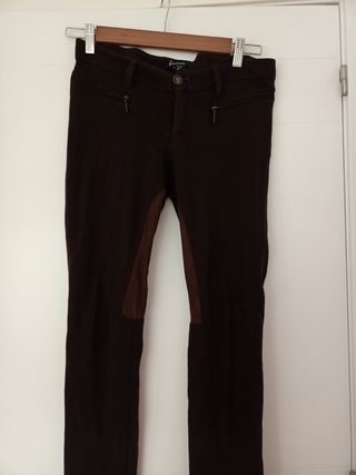 Jeggins Stradivarius de segunda mano por 3 EUR en Ferrol en WALLAPOP