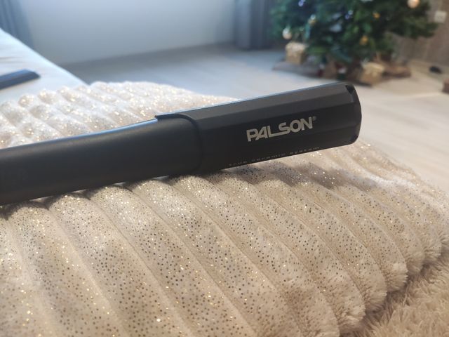 Piastra per capelli leggera