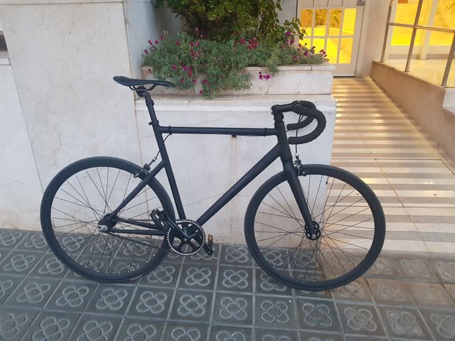 Santafixie Raval negro mate