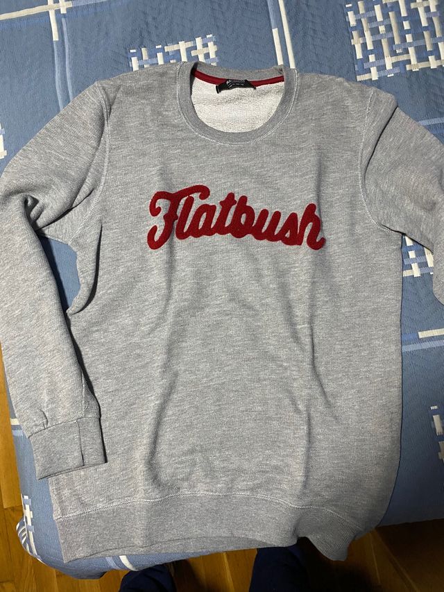 Sudadera gris Pull&Bear